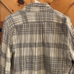 100% cotton double weave J.Crew button-down for men in size medium